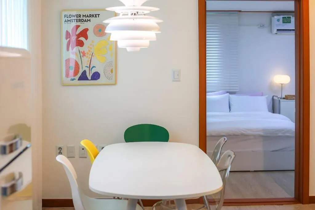 NewSpellbinding House/ Hongik St. Exit2 10Min Villa Seoul Holiday home